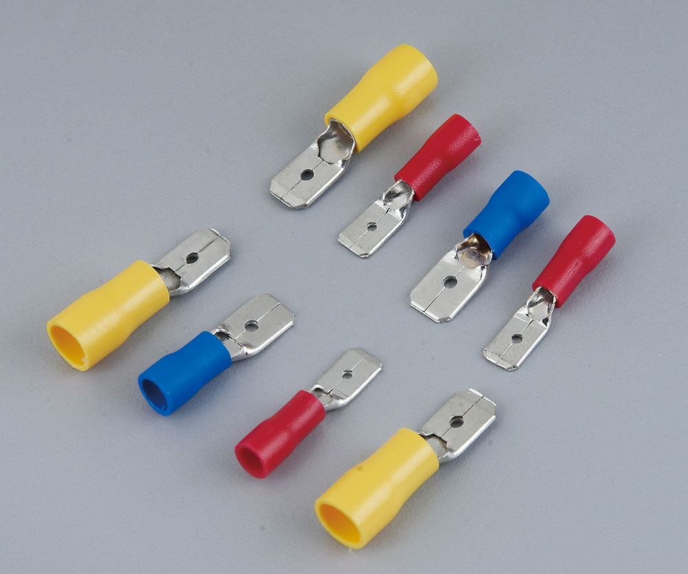 PRE-INSULATED MALE TERMINALS
